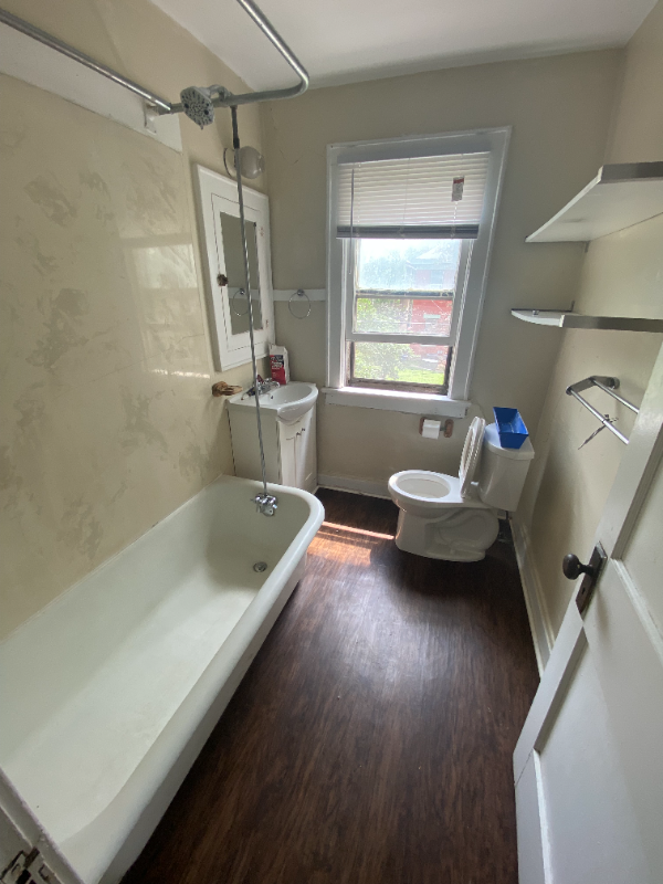 93 Wilber Ave - Photo 3 of 3