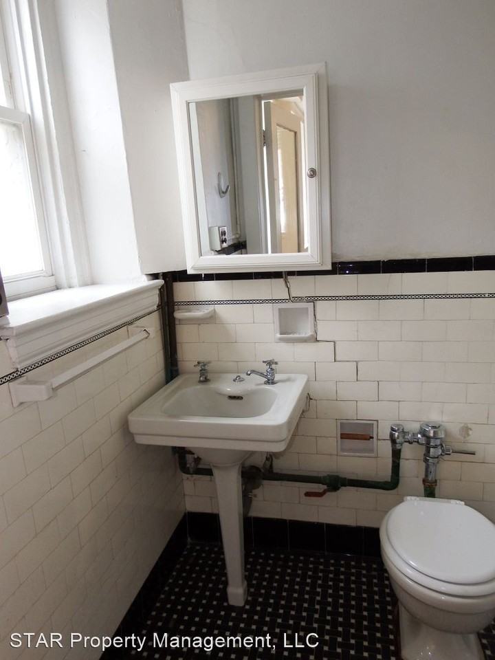 4-6 E. 30th St. - Photo 2 of 10