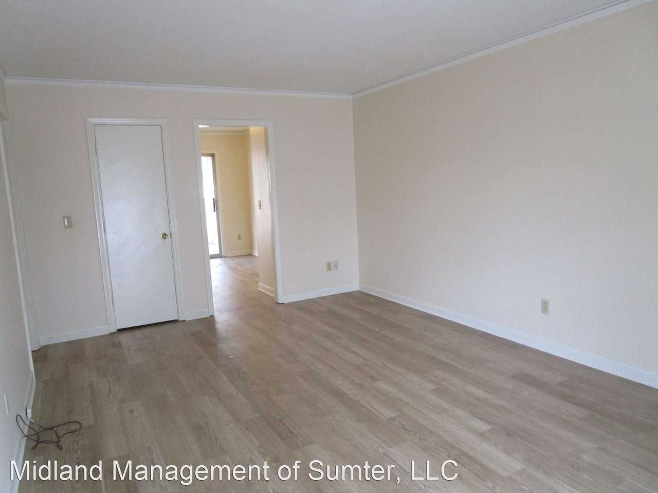 1-11 Highland Avenue., 111-117 Willow Drive - Photo 2 of 7