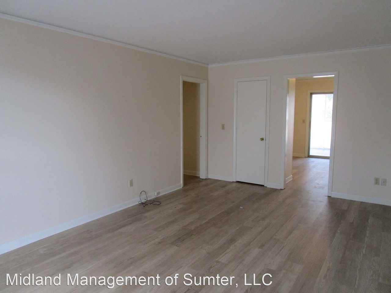 1-11 Highland Avenue., 111-117 Willow Drive - Photo 3 of 7