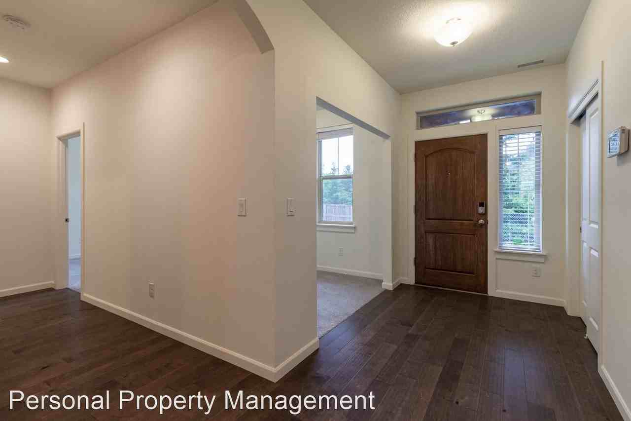 5112 Ne 124th Cir - Photo 3 of 21