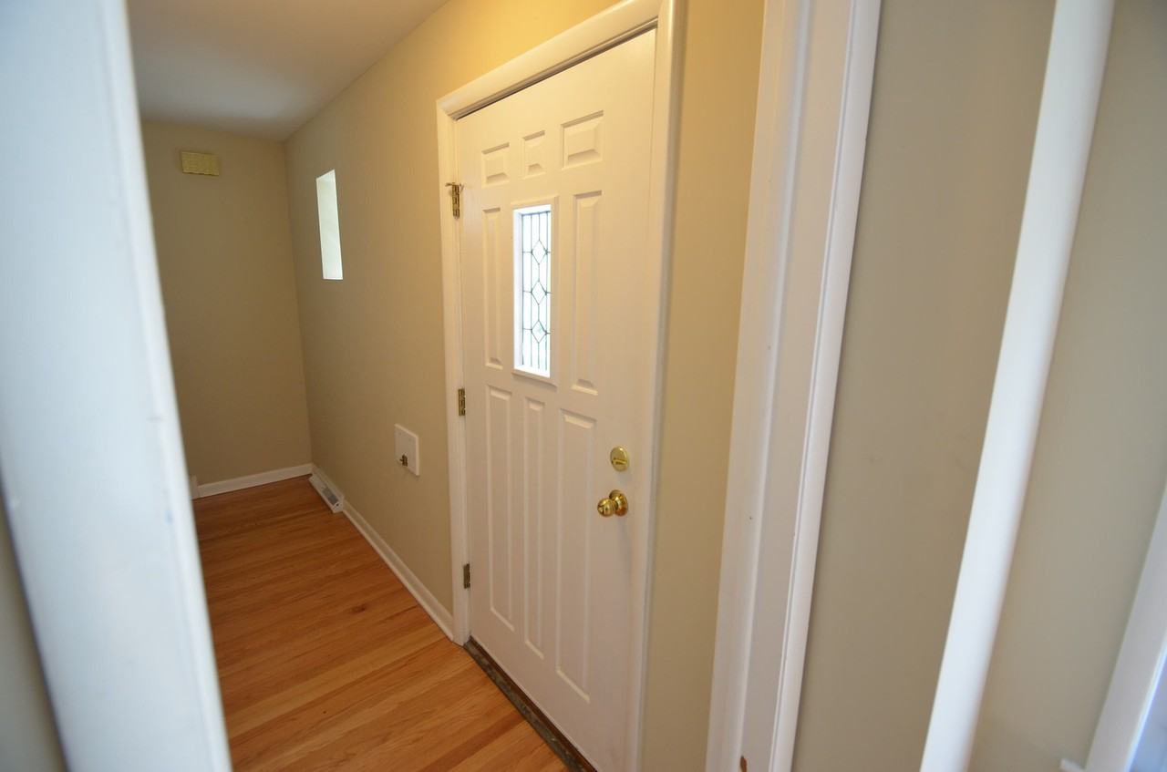 2648 W 97th St - Photo 2 of 13