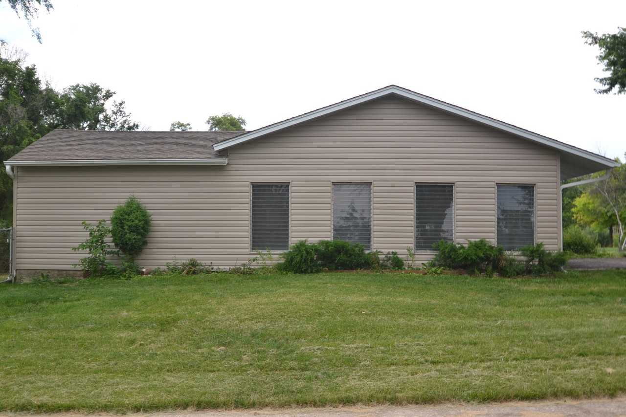 2N653 Amy Ave - Photo 2 of 16