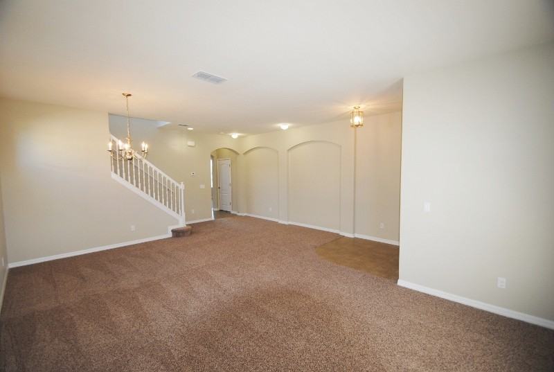 708 Barefoot Bay Loop - Photo 3 of 10