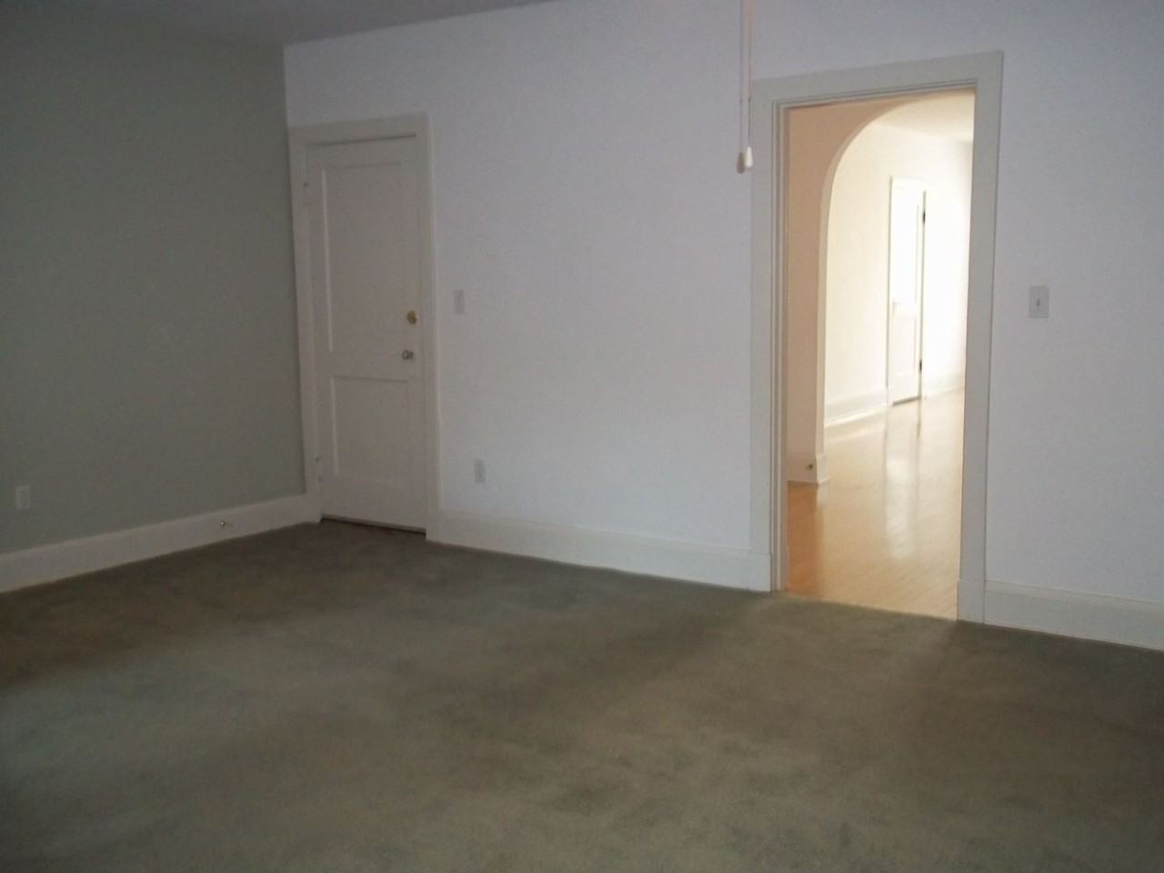 307 W 4th St #1 - Photo 2 of 16