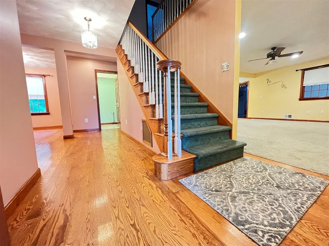 5 Kinney Ave - Photo 2 of 8