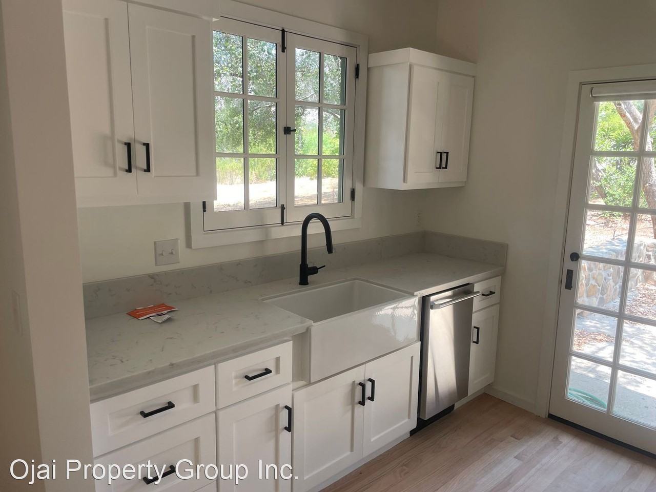 4209 Thacher Rd - Photo 3 of 8