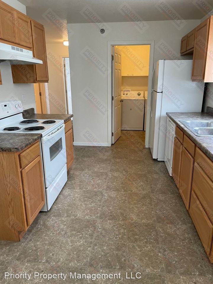 1925 Harvest Moon - Photo 3 of 9