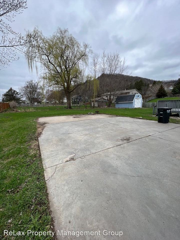 N1877 Hagen Rd - Photo 2 of 20