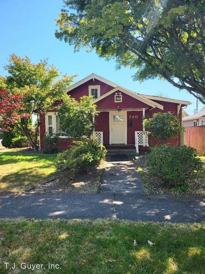 730 H St - Photo 2 of 26