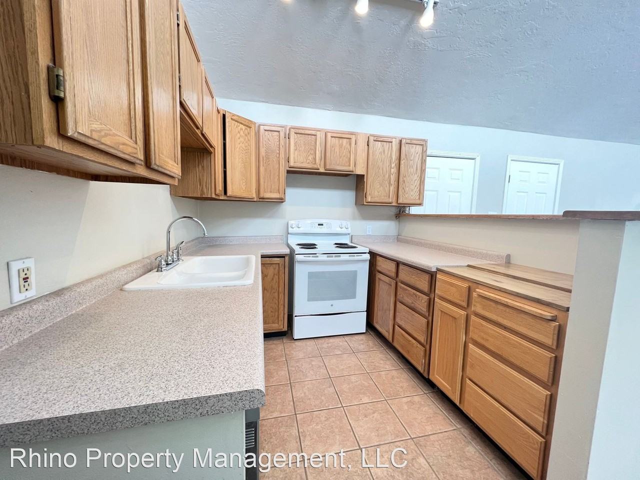 2791 E Hwy 35 - Photo 3 of 19