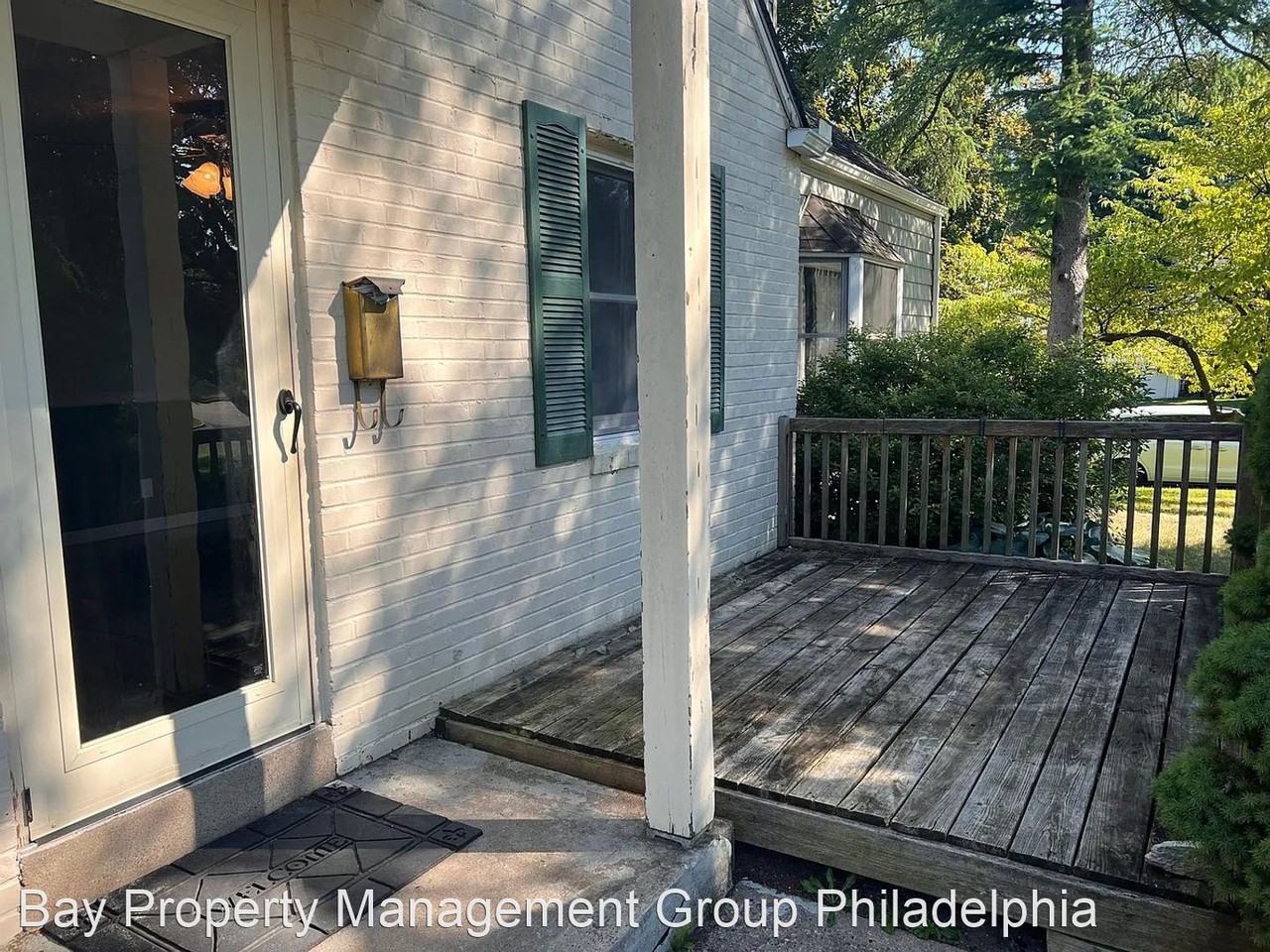 211 Bensal Rd - Photo 3 of 24