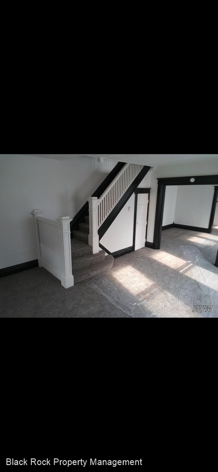 41 W Ridge St - Photo 3 of 27