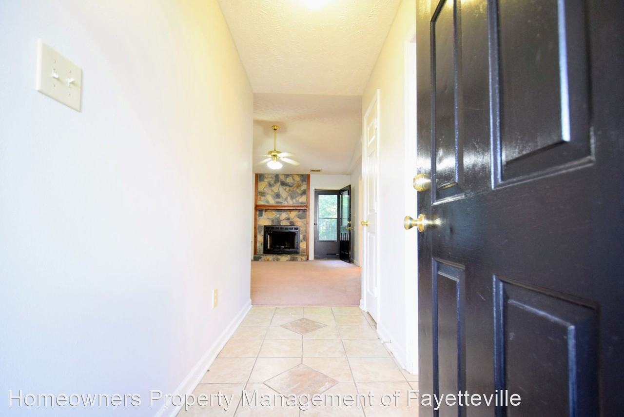 6475 Applewhite Rd - Photo 2 of 19