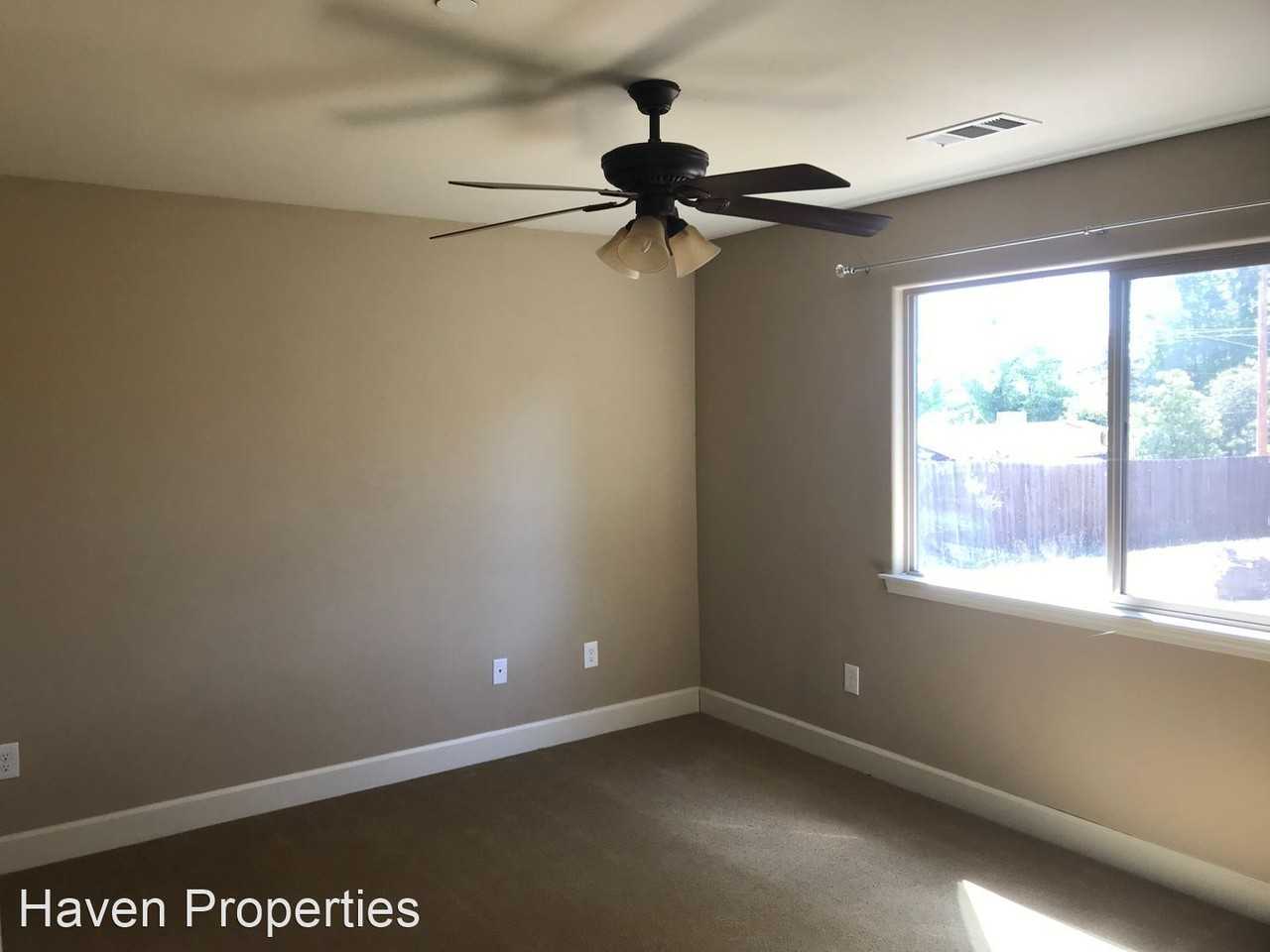 22615 J St - Photo 3 of 15