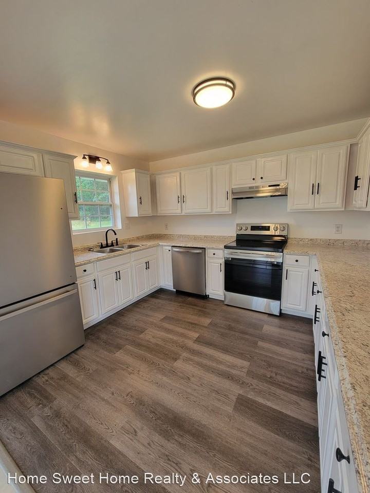 21555 Lawrence 2230 - Photo 3 of 49