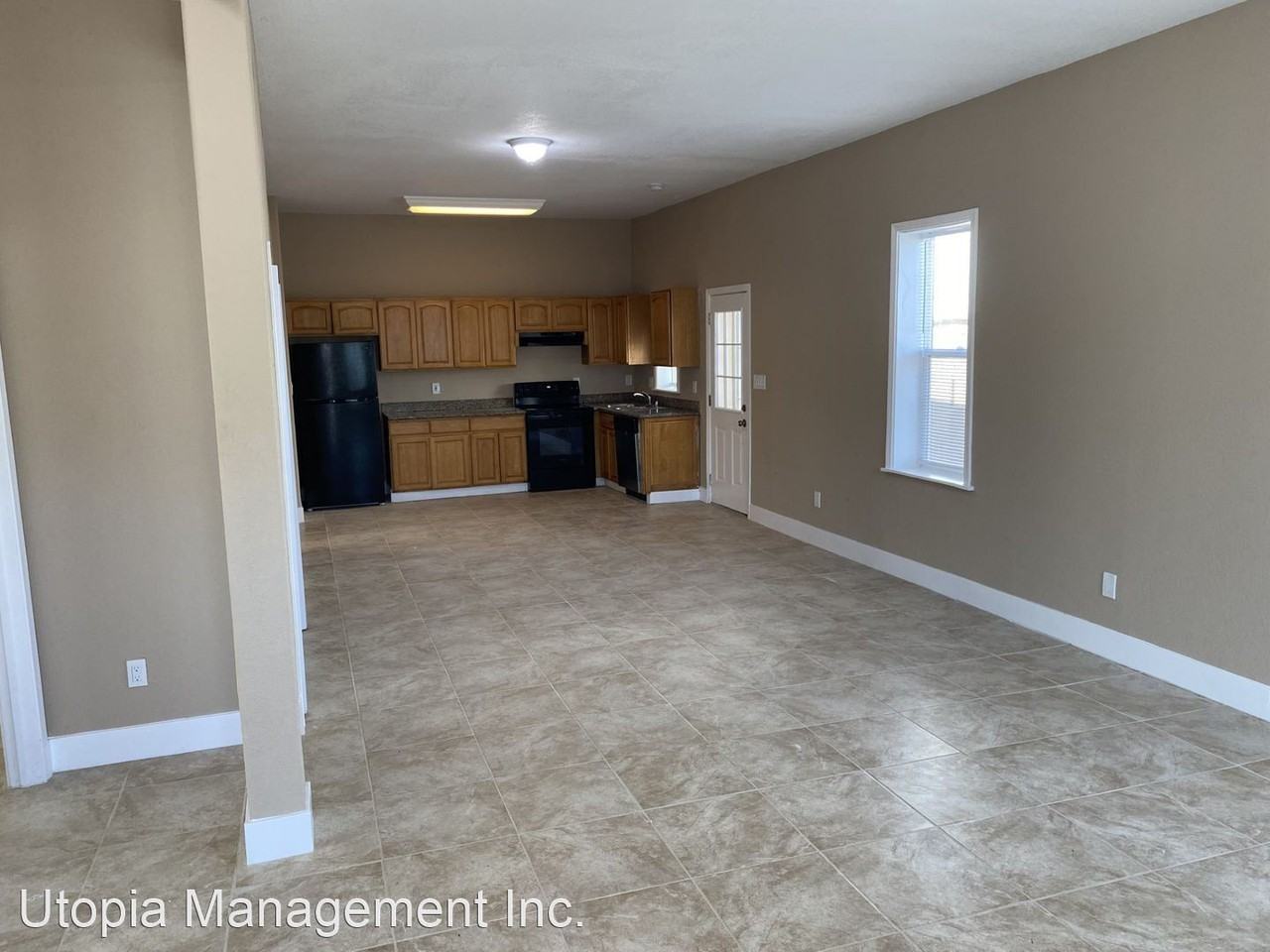 306-308 Pennsylvania Street - Photo 2 of 16