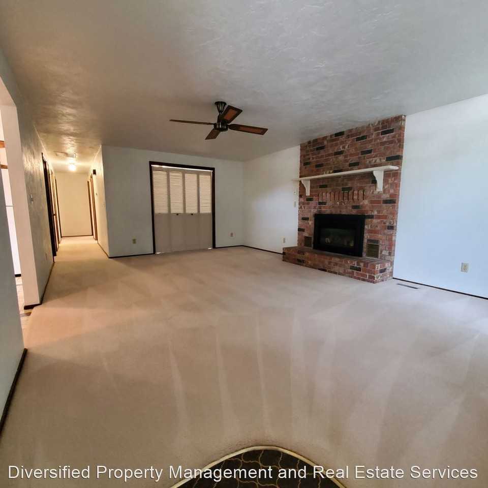 1525 David Dr - Photo 2 of 29