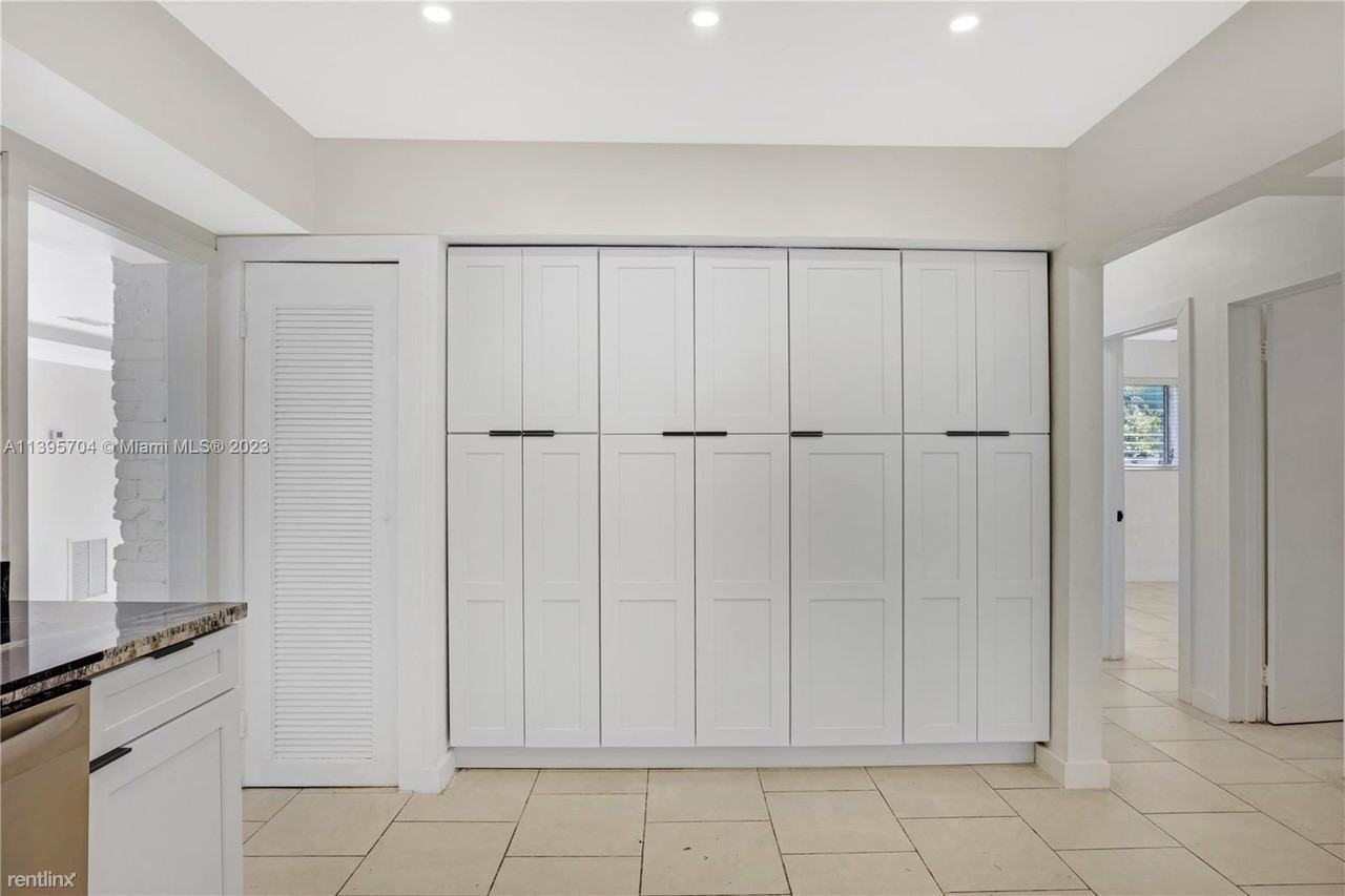 50 Ne 132nd Ter - Photo 3 of 30