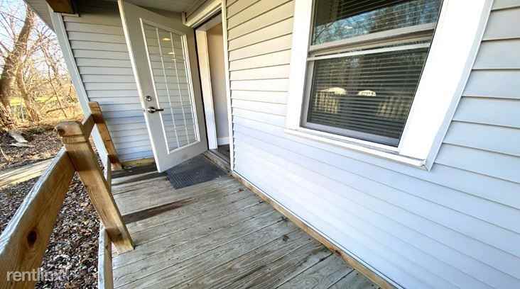 82 North St - Photo 3 of 15