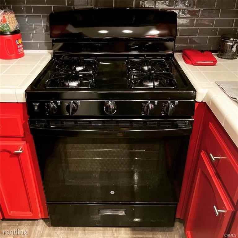 4260 Cedros Ave #C - Photo 3 of 11