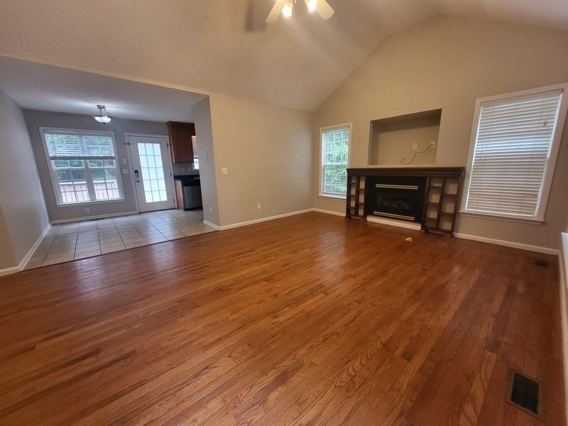 3915 Plaxico Rd - Photo 2 of 27