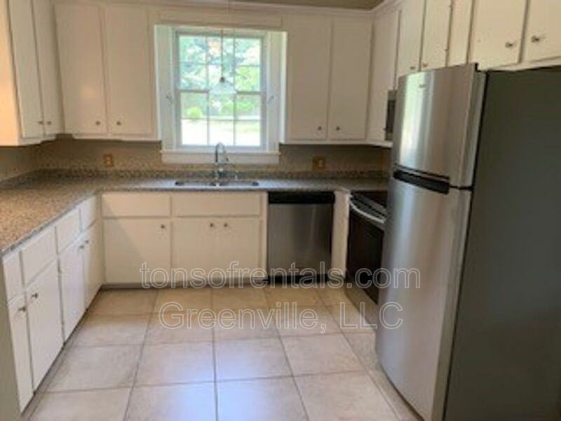 8861 Warren H Abernathy Highway - Photo 3 of 26