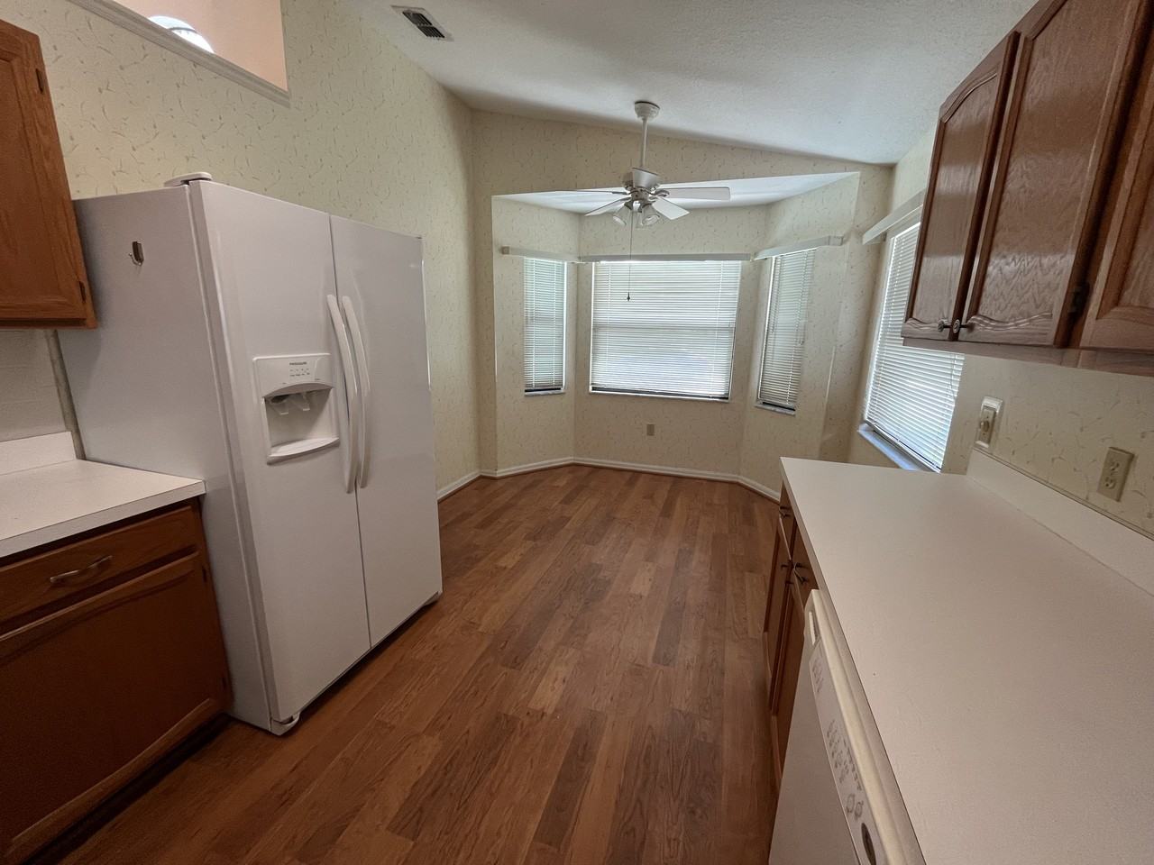 6220 Raven Run - Photo 3 of 15