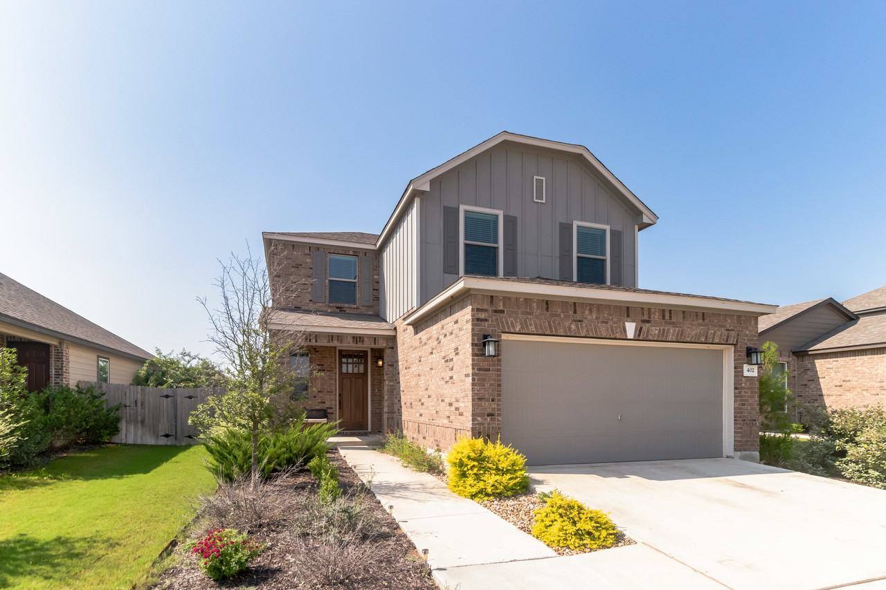 402 Thunder Valley Trl - Photo 2 of 33