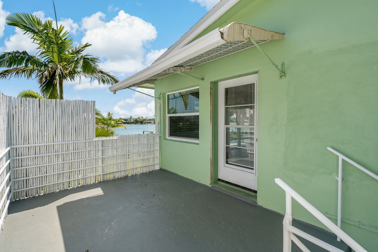 8441 Bayshore Dr #A - Photo 7 of 50