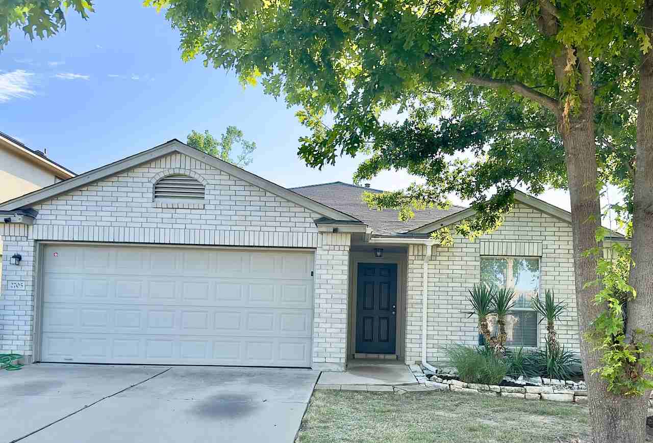 2705 Breezy Point Cv #NA - Photo 2 of 19