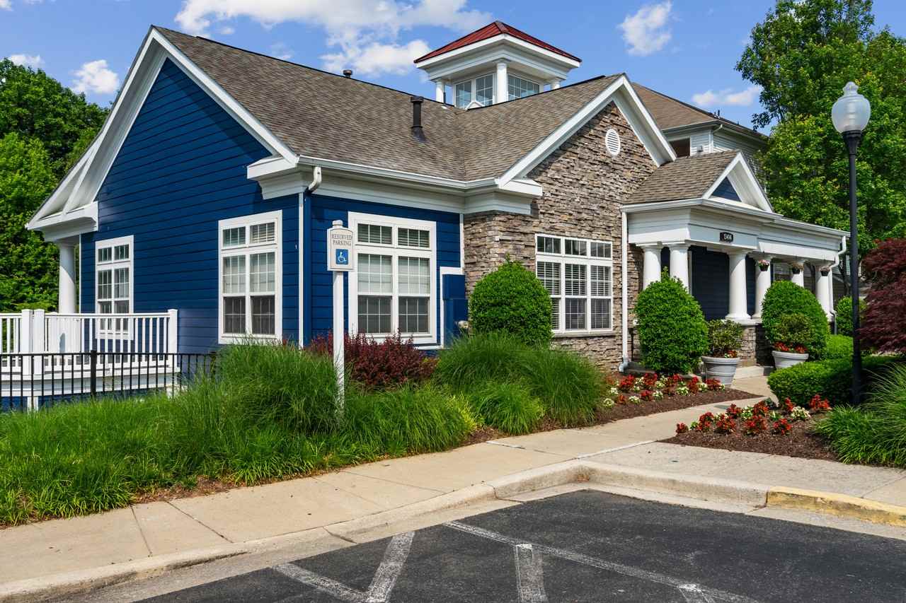 The Park at Kingsview Village - Photo 3 of 24