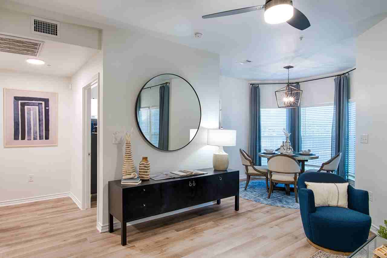 Legends at Legacy - Photo 3 of 50