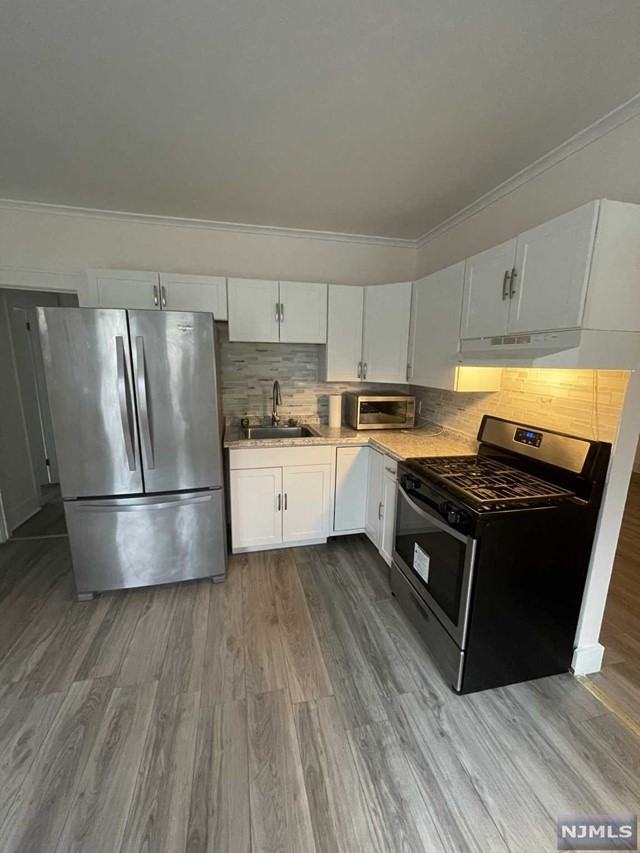 176 Feronia Way - Photo 2 of 12