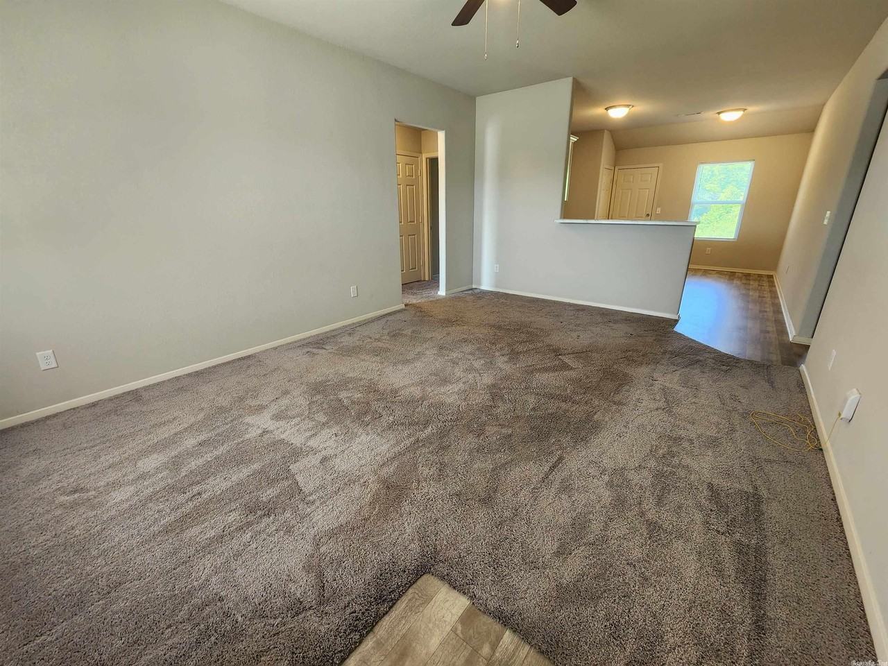 1072 Santa Fe Trl - Photo 2 of 13