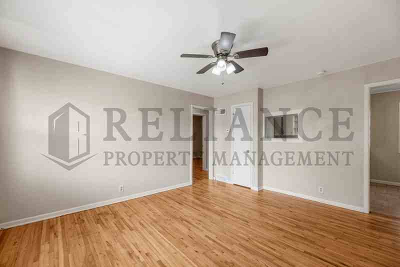 1843 S Pattie St - Photo 4 of 17