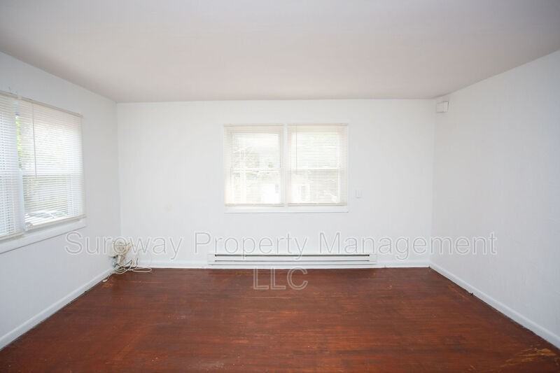 204 B, Lakehurst - Photo 2 of 39