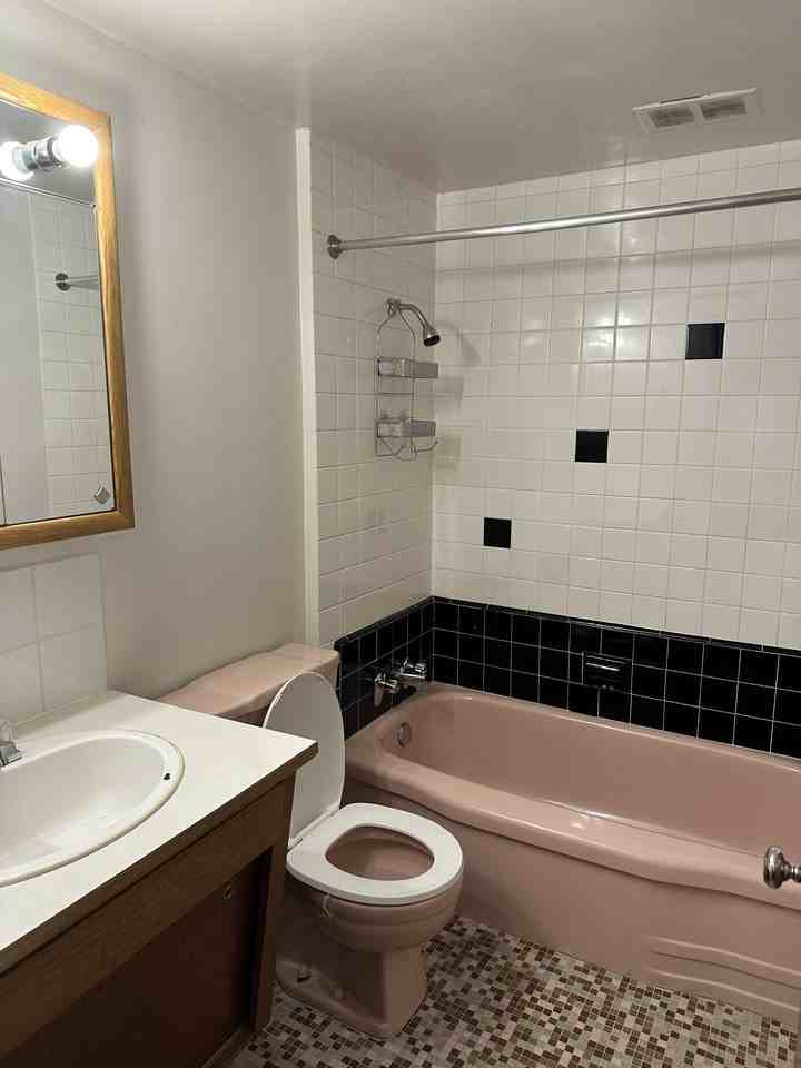 8625 Fremlin Street #105 - Photo 6 of 7