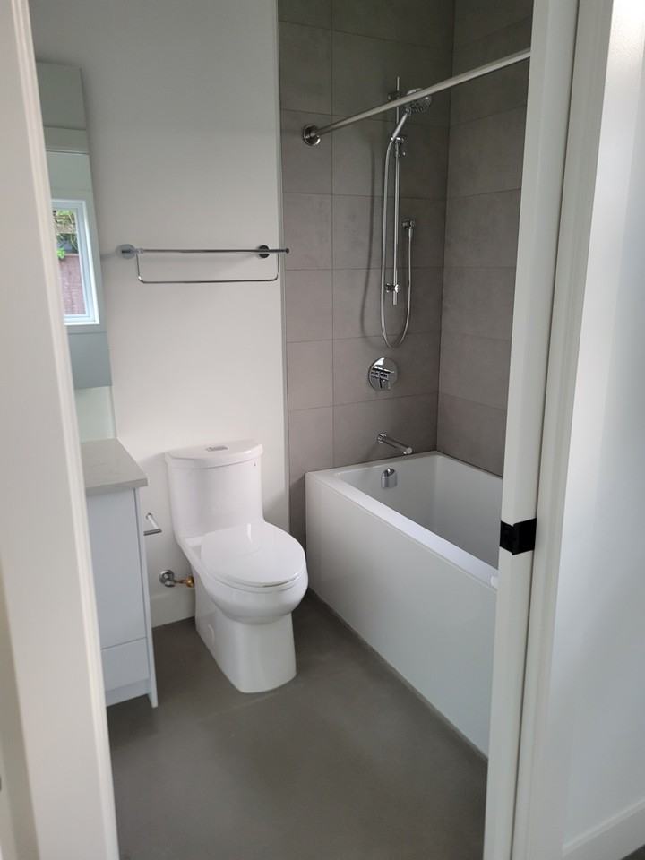 1269 West 27th Avenue #3 - Photo 5 of 8