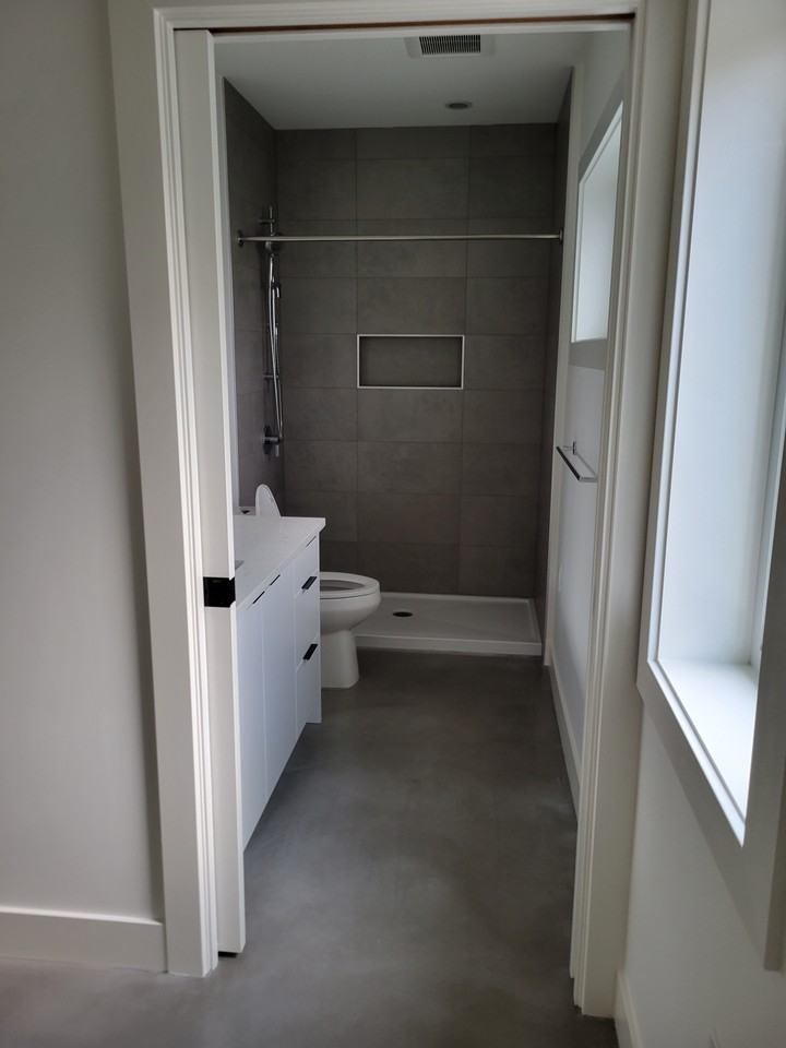 1269 West 27th Avenue #3 - Photo 7 of 8