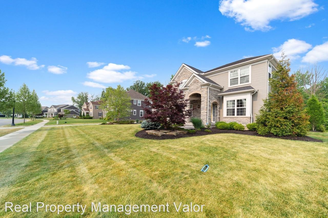 6712 Rosewood Trl - Photo 2 of 10