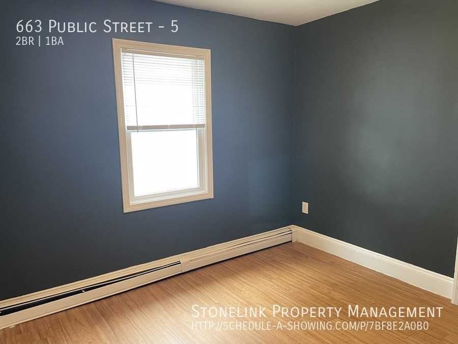 663 Public St #5 - Photo 3 of 6