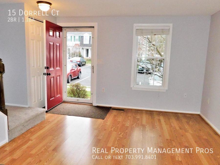 15 Dorrell Ct - Photo 2 of 19