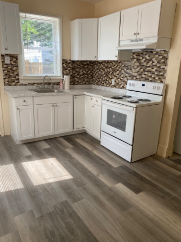 323 48th St - Photo 3 of 6