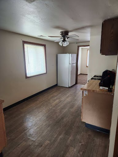 3627 E Munkwitz Ave - Photo 3 of 7