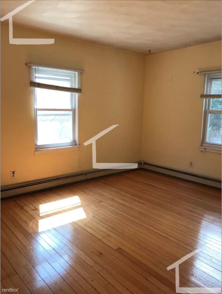 20 Shanley St - Photo 2 of 5