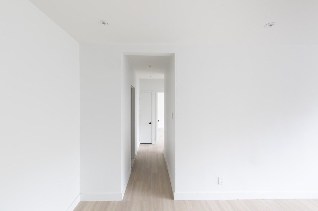 MACDONALD - Photo 5 of 13