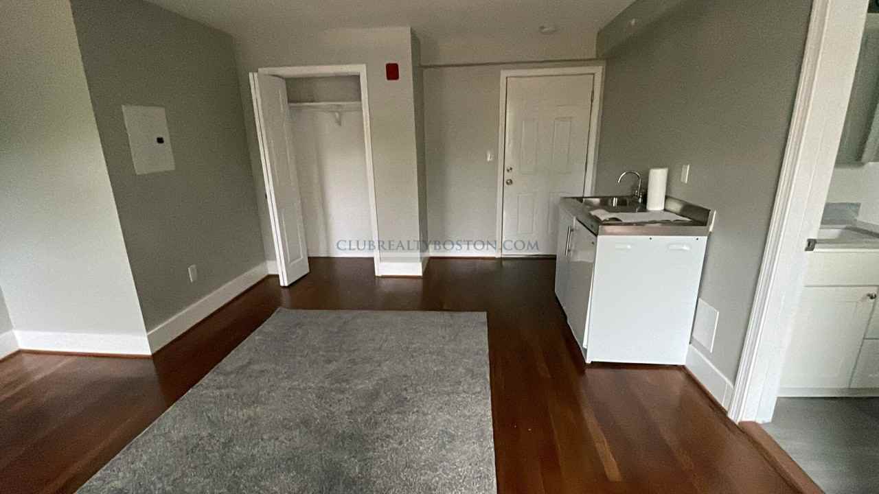 67 Loker St #8 - Photo 2 of 10
