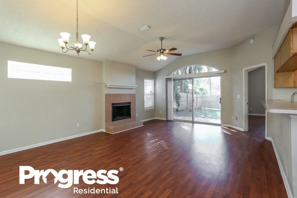 1170 Homard Blvd E - Photo 3 of 16