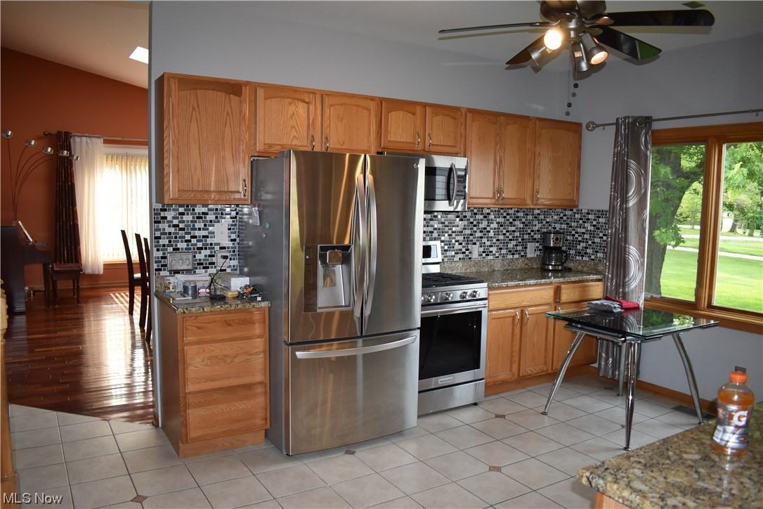 7793 Mccreary Rd - Photo 2 of 34